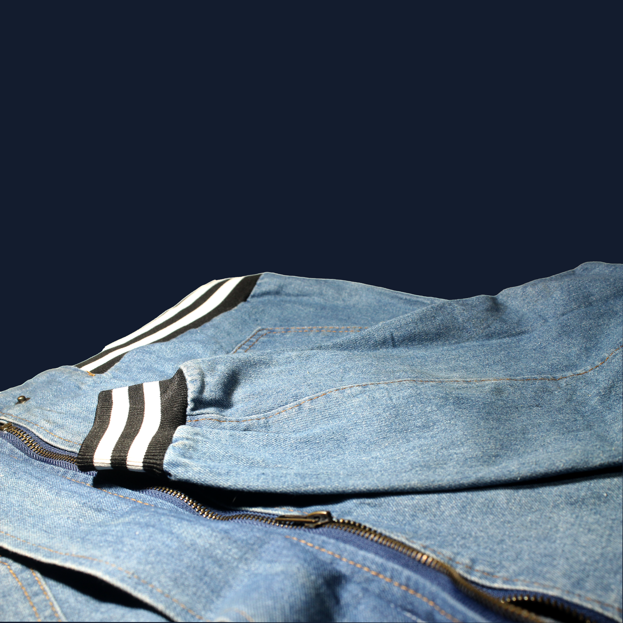 DENIM VERSATILE JACKET